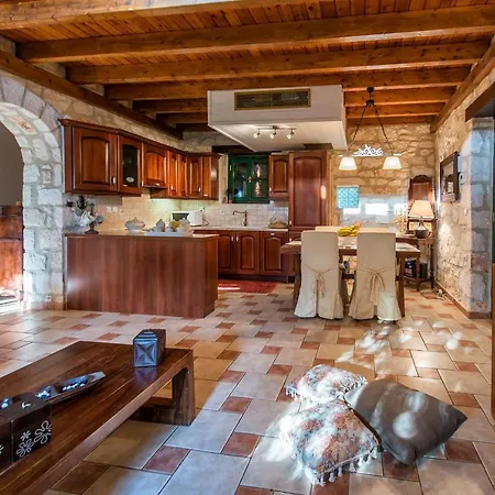 Villa Anassa *