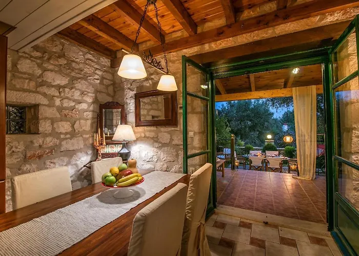 Anassa *